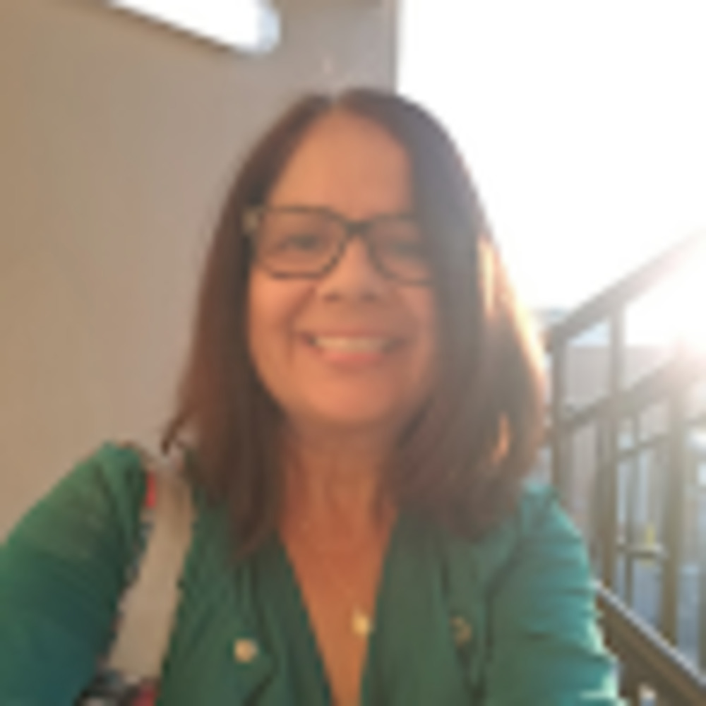 Meet your Posher, Lourdes